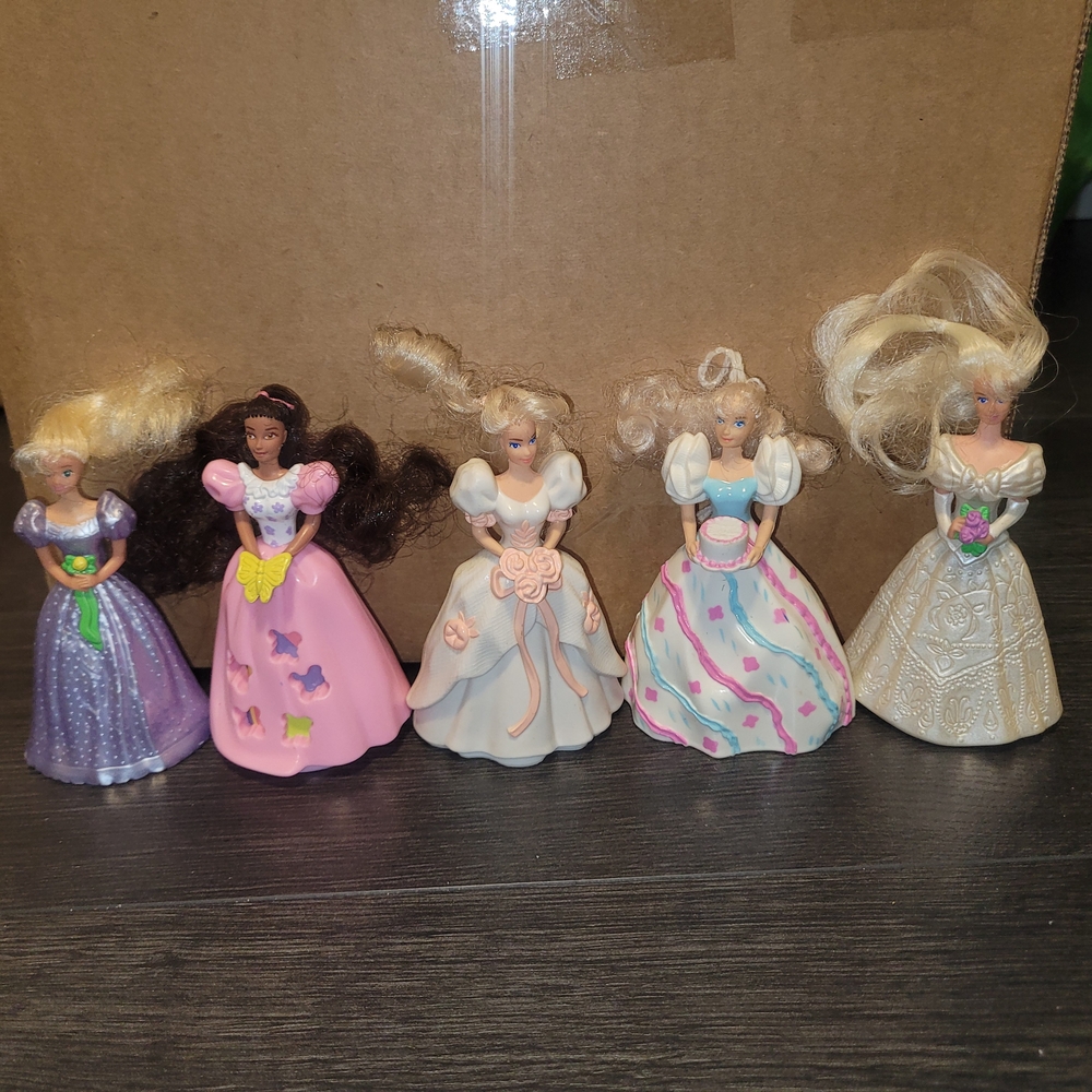 ❤️Barbie Miniature Dolls Set Of 5